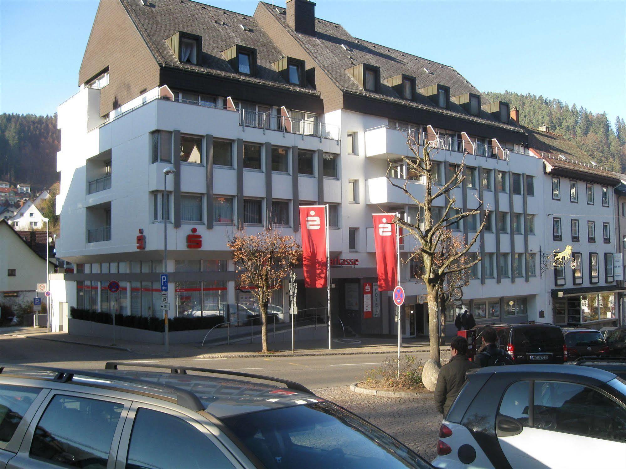 Hotel Central Garni Triberg im Schwarzwald Eksteriør billede